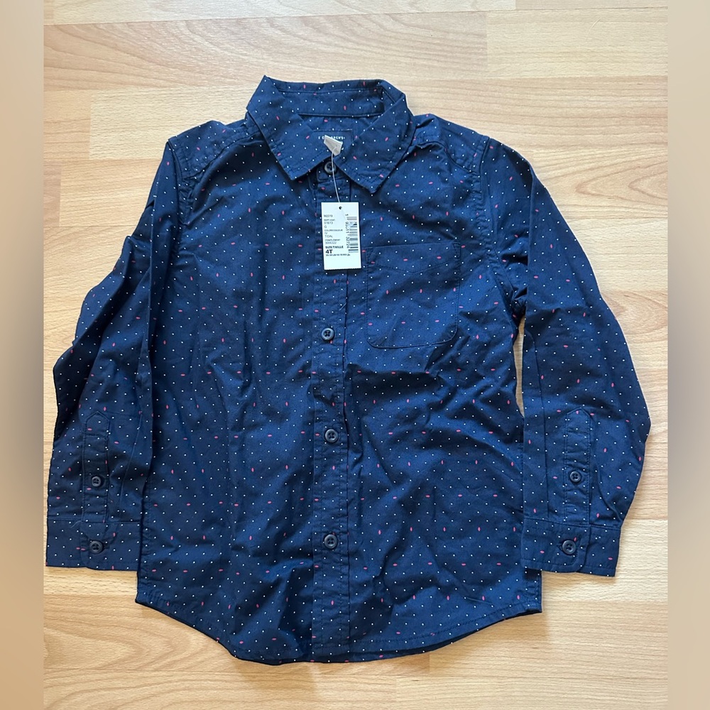 NWT The Children’s Place boy’s long sleeve button up shirt.